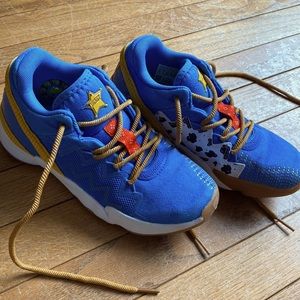 Adidas Boys Basketball Shoes Size 2.5